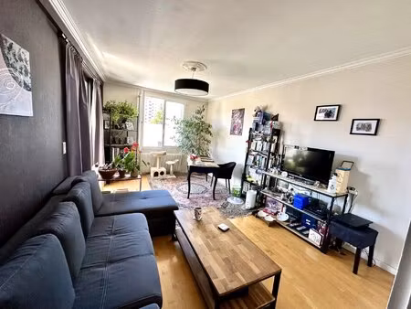 grenoble rue andre rivoire dernier etage avec terrasse