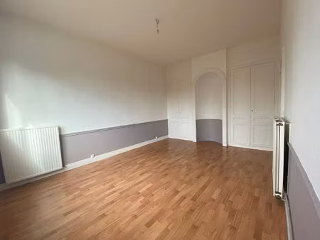 location appartement 2 pièces  68.10m²  le havre
