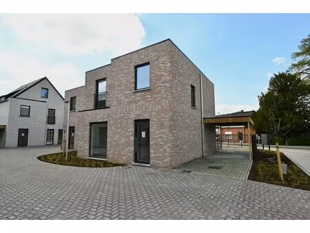 huis te koop in broechem met 3 slaapkamers
