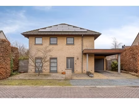 huis te koop in boom met 4 slaapkamers