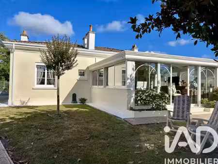vente maison 5 pièces 122 m² talais (33590)