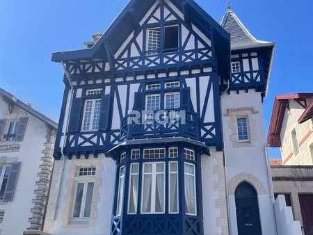 biarritz centre-ville . studio 22m2 entièrement refait à neuf