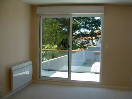 location appartement 2 pièces 51m² vallet 44330