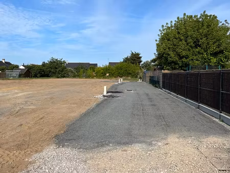 terrain constructibe libre de constructeur à loire authion de 343 m2