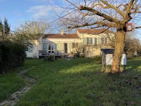 vente maison à soullans (85300) : à vendre / 130m² soullans