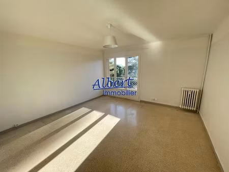 location appartement 3 pièces 58.08 m² à sanary-sur-mer (83110)  1 012 €