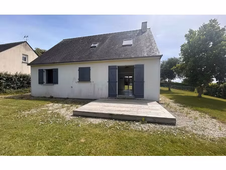location maison  m² t-5 à saint-gildas-de-rhuys  1 170 €