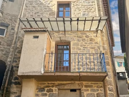 charmante maison de village au cœur des calades d'antraigues-sur-volane