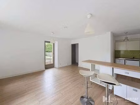 location appartement t1 à montfort-sur-meu (35160) : à louer t1 / 31m² montfort-sur-meu