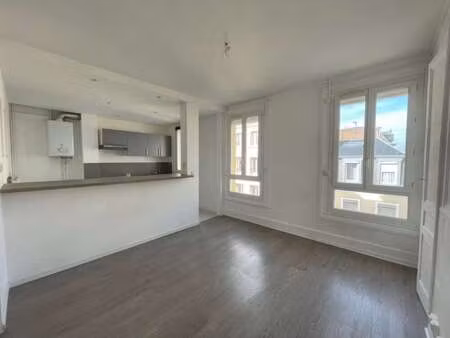 location appartement 2 pièces au havre (76600) : à louer 2 pièces / 50m² le havre