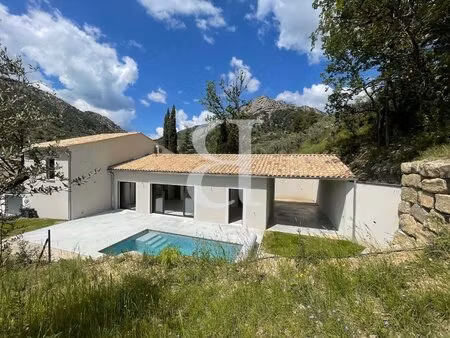 villa avec vue  piscine et garage à buis-les-baronnies