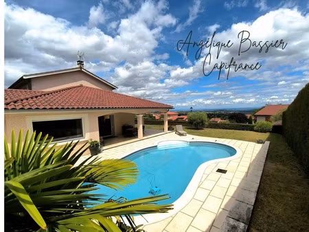maison familiale de 146 m² avec piscine  2 garages et vue dégagée – chabanière (saint-maur
