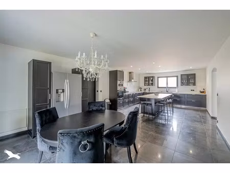 vente maison 6 pièces 196 m² tresses (33370)