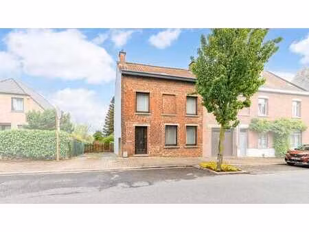 charmante maison avec grand jardin à beersel