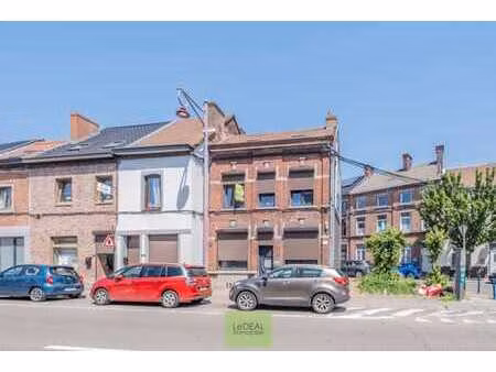 maison 3ch/peb d/elec conforme/louer/panneau publicitaire