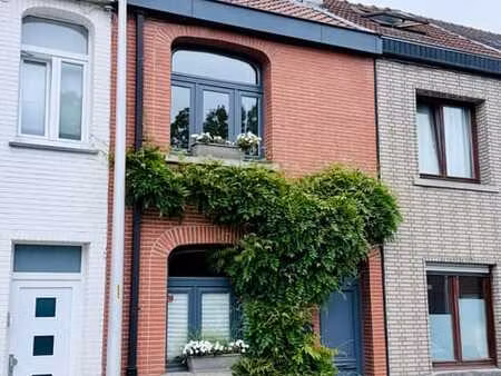 maison 2 ch. 115m²  drogenbos/uclle  avec jardin