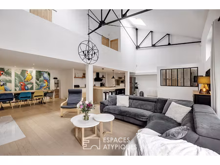 loft dans une ancienne carrosserie