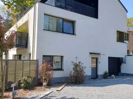 mazerine-très beau duplex 2ch-2sdd  terrasse et 2 parkings