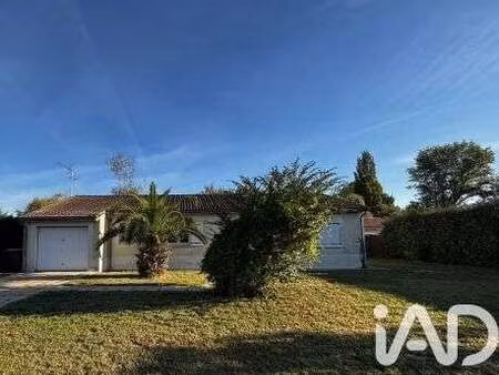 location maison à saint-loubès (33450) : à louer / 90m² saint-loubès
