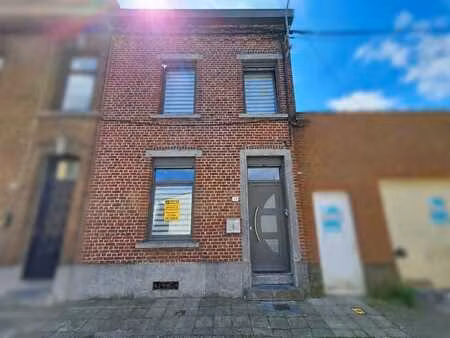 maison avec jardin.