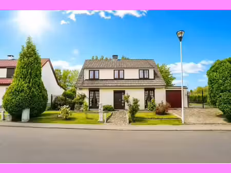 magnifique villa située dans un clos fermé à lambusart !