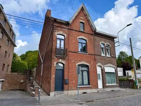 idéale habitation ou profession libérale – maison avec jardi