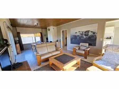 charmante villa de plain-pied sise sur 8 ares 50 centiares