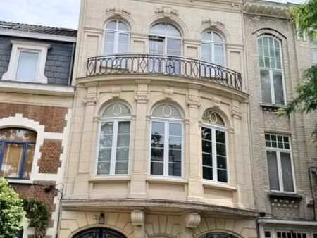 superbe appartement duplex d’exception idéalement situé