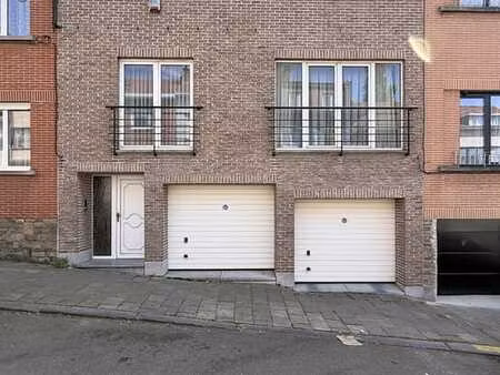 maison 3 chambres avec jardin – double garage - peb c