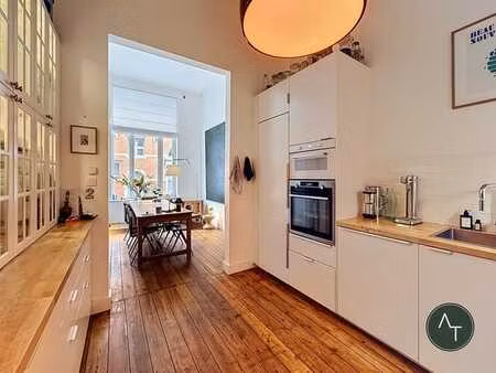 voltaire / maison 3ch +/- 144m² hab. en parfait état