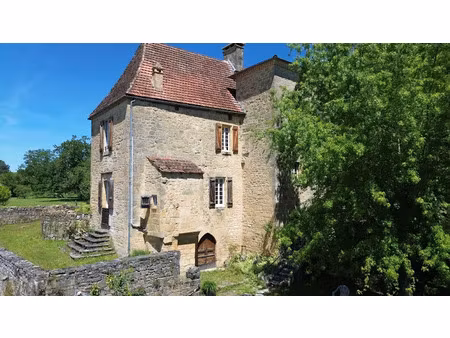 vente maison 6 pièces 182 m² à carlux (24370)  555 555 €