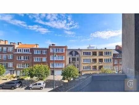 appartement 2 chambres rénové de 80m² avec terrasse