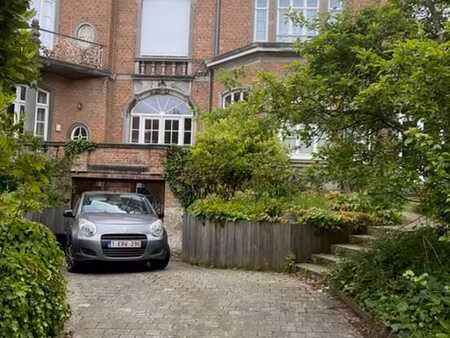 appartement 2 ch. avec charme et poutres apparentes