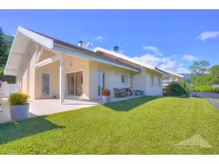 vente maison 4 pièces 145 m² à echenevex (01170)  769 000 €