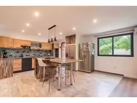 vente propriété 8 pièces 320 m² à saint-cyr-sur-morin (77750)  465 000 €