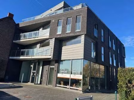 gezellig appartement nabij gent met zonnig terras.