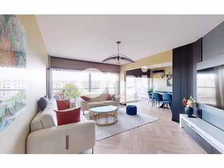 appartement bron 107.81 m² t-5 à vendre  280 000 €