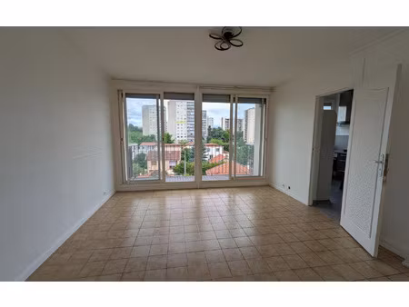 appartement bron m² t-3 à vendre  144 000 €