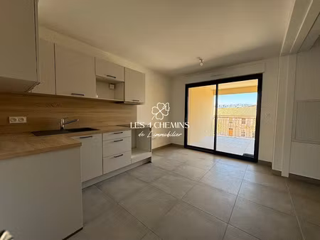 location appartement 2 pièces 45.1 m² à peynier (13790)  913 €
