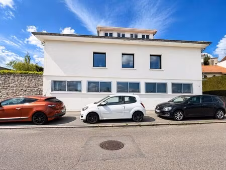 immeuble d'habitation de 2 logements rénové
