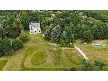 château perigueux 15 pièce(s) 580 m2