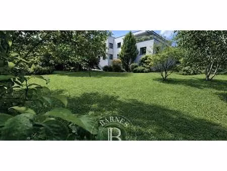 maison avec piscine et terrasse royat (63)