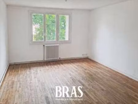 vente appartement 4 pièces à nantes breil - malville (44000) : à vendre 4 pièces / 66m² na