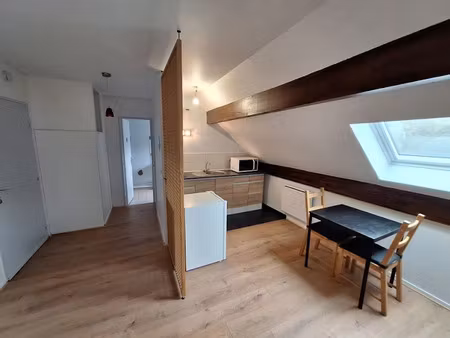 location appartement 1 pièce 33 m² à melun (77000)  725 €
