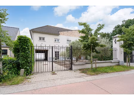 garage te koop in kapellen