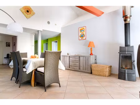 belle maison d'architecte au calme