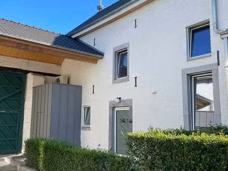 maison 2 chambres avec terrasse et parking