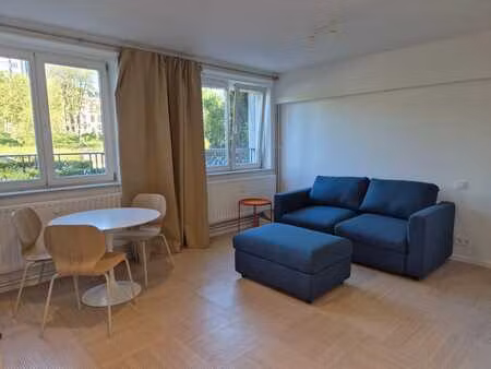 studio a louer etangs d'ixelles