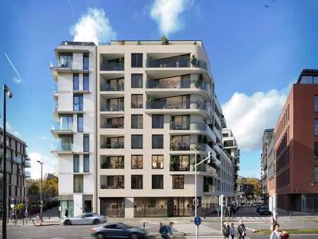 rez-de-chaussée commercial neuf dans le projet idylys