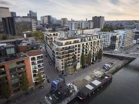 rez-de-chaussée commercial premium dans le projet idylys